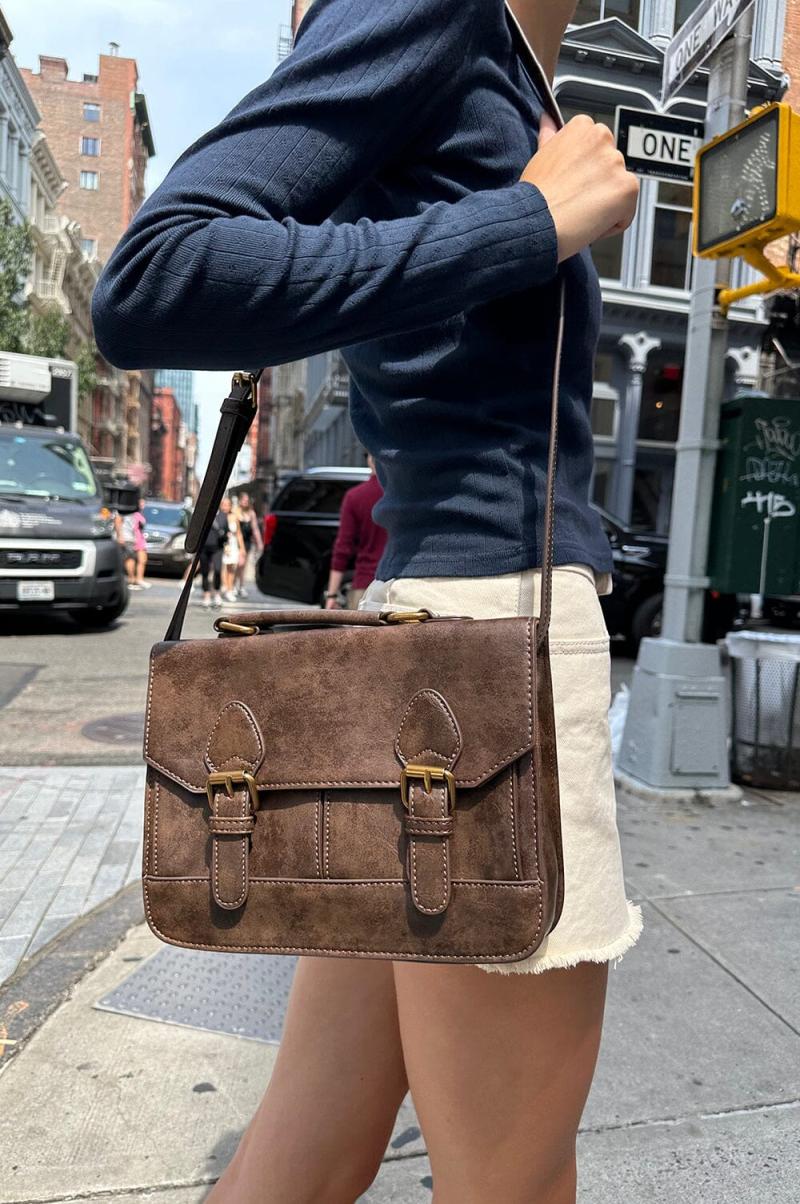 Women Bags & Backpacks Messenger Bag Brown Brandy Melville