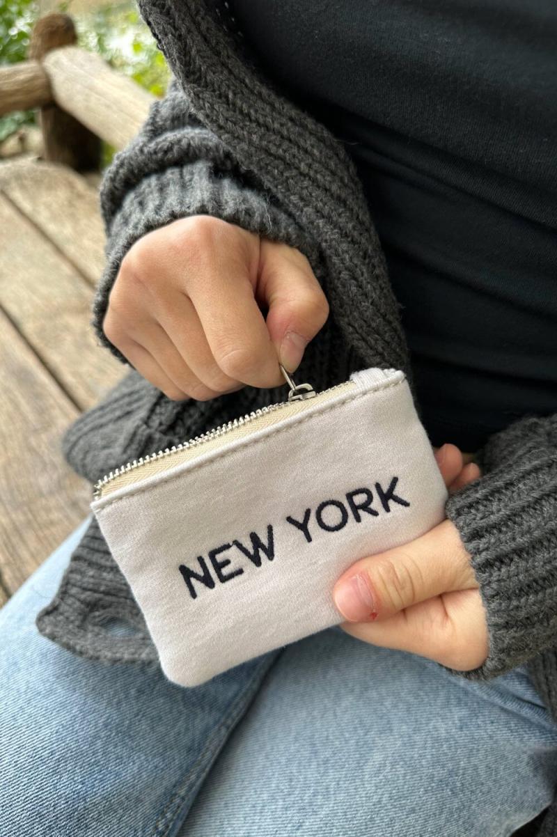 Bags & Backpacks Brandy Melville New York Coin  Purse Women Ivory - 2
