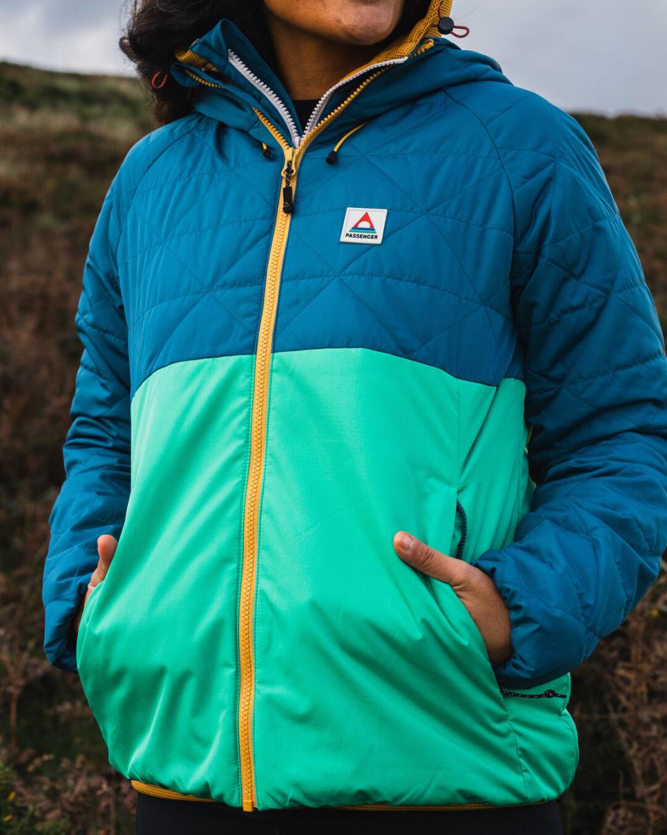 Quality Activewear Passenger Clothing Singletrack Insulated Recycled Jacket Corsair Blue/ Jungle Green Women