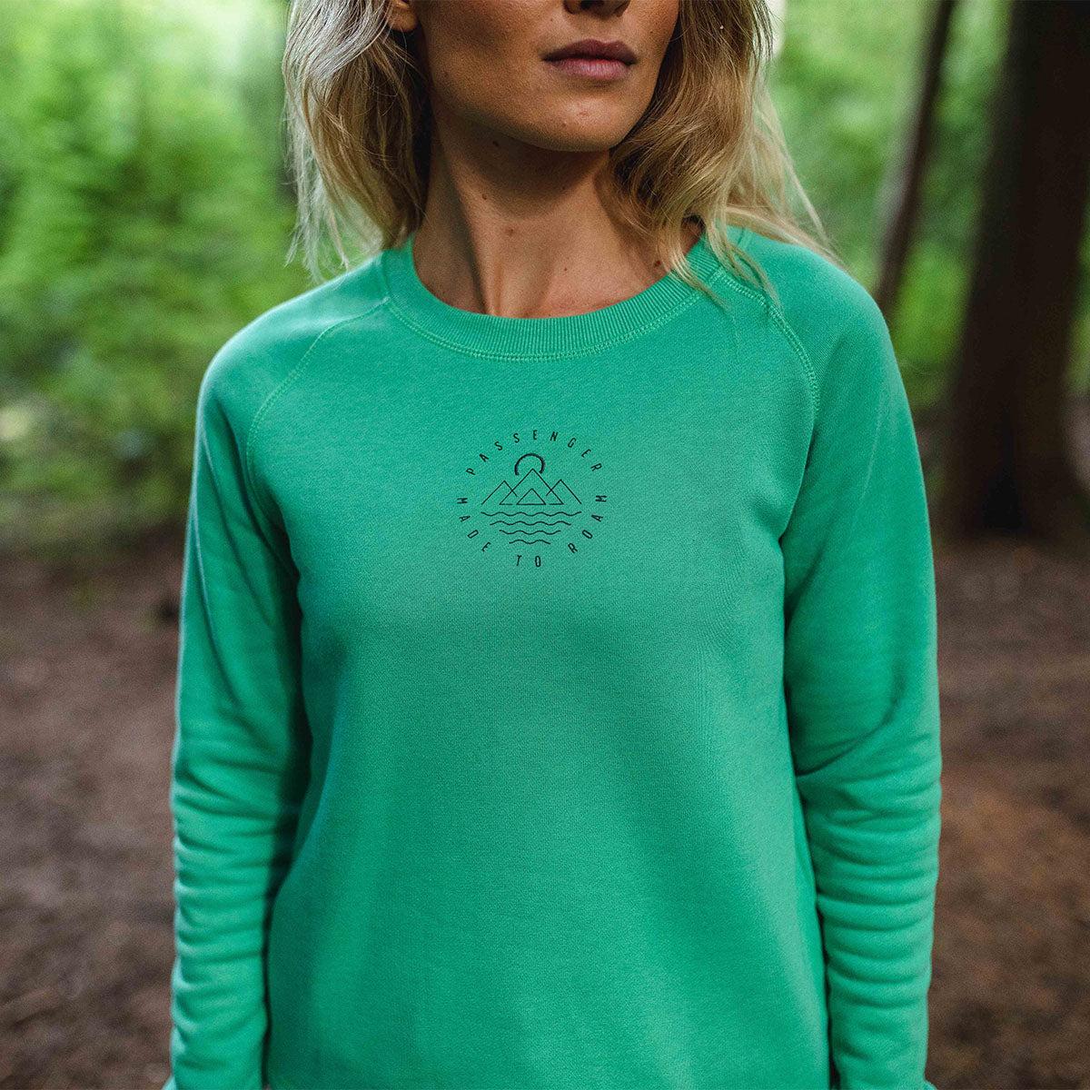 Hoodies & Sweatshirts Elegant Green Spruce Remote Sweatshirt Passenger Clothing Women - 1