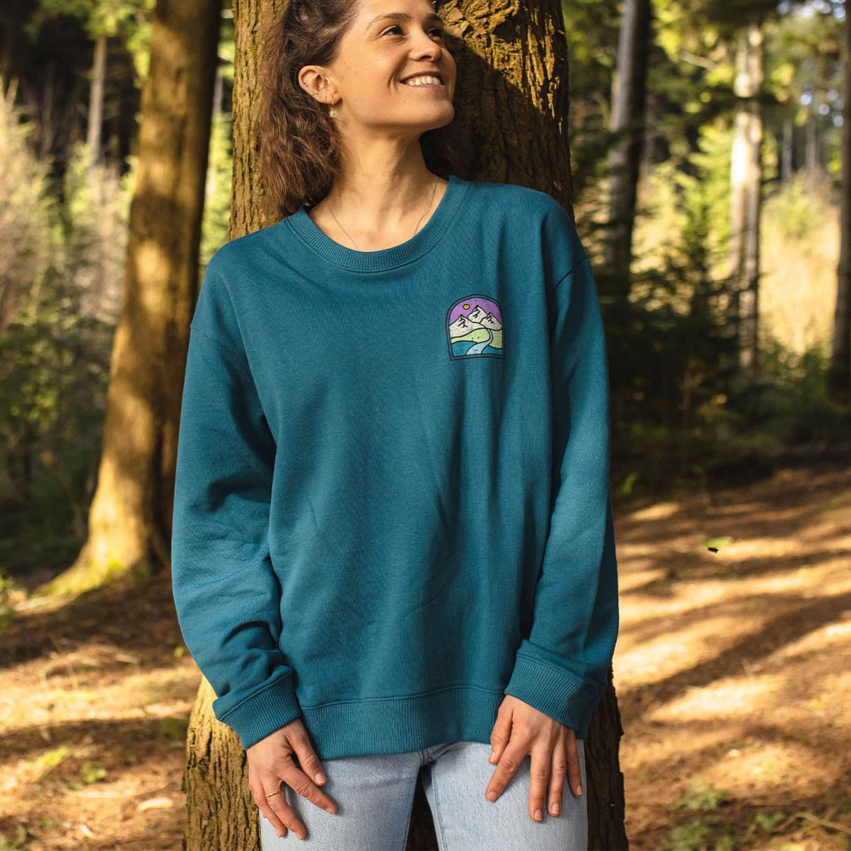 Friday Collective Recycled Cotton Oversized Sweatshirt Hoodies & Sweatshirts Women Voucher Blue Coral Passenger Clothing - 4