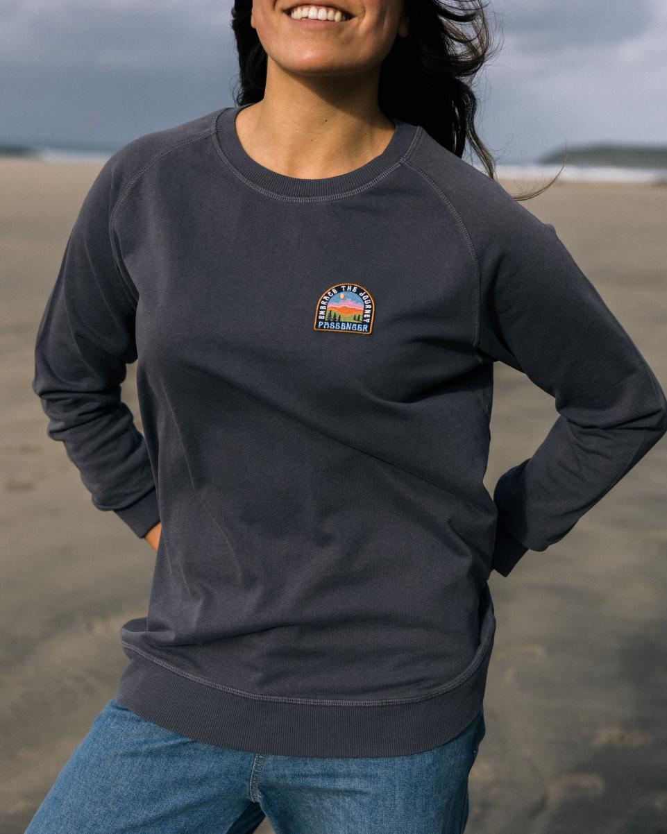 Passenger Clothing Hoodies & Sweatshirts Deal Women Journal Sweatshirt Charcoal