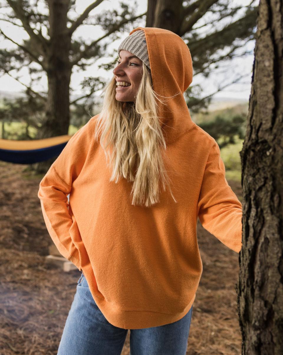 Contemporary Women Passenger Clothing Apricot Clove Organic Cotton Textured Hoodie Hoodies & Sweatshirts