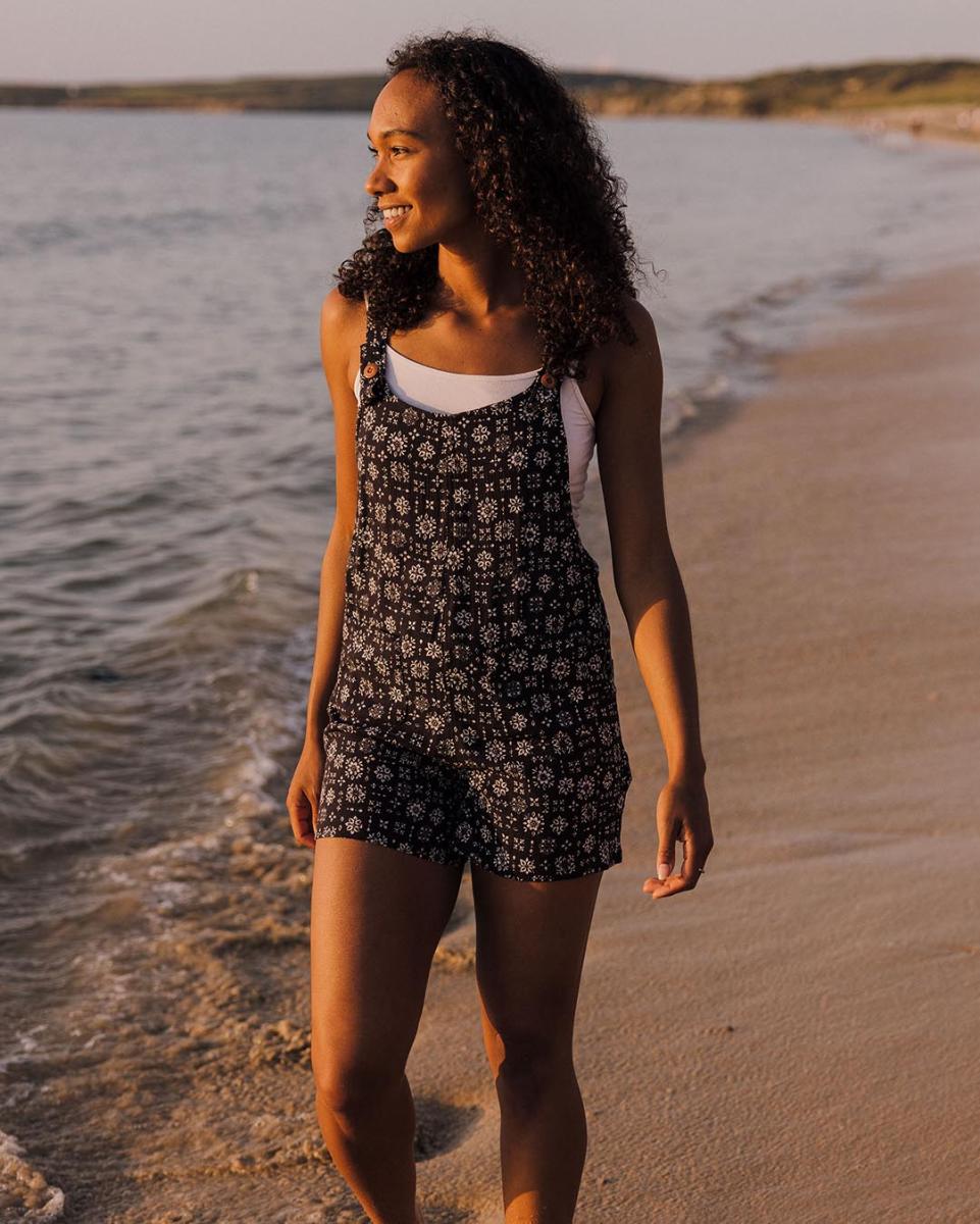 Simple Tile Faded Black Women Simple Jumpsuits & Playsuits Safron Playsuit Passenger Clothing - 3