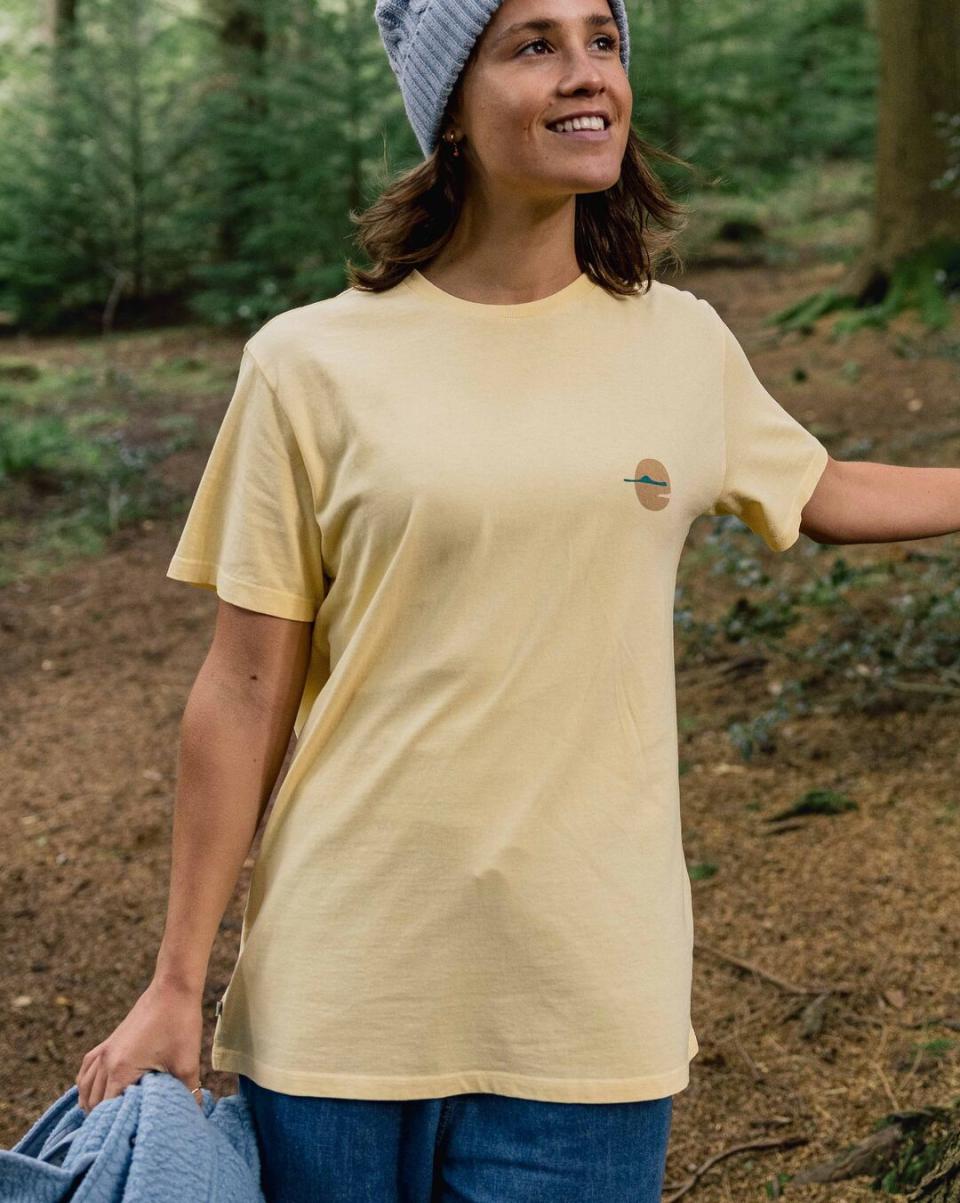 Tops & T-Shirts Optimize Passenger Clothing Golden Haze Dreamer Oversized Recycled Cotton T Women - 1