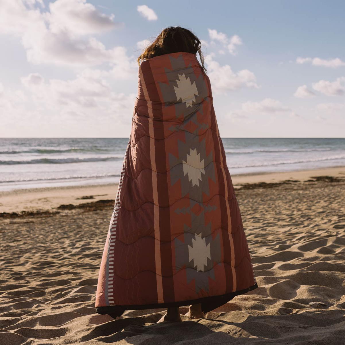 Women Money-Saving Blankets Picante Pattern Passenger Clothing Nomadic Recycled Towel Blanket - 1