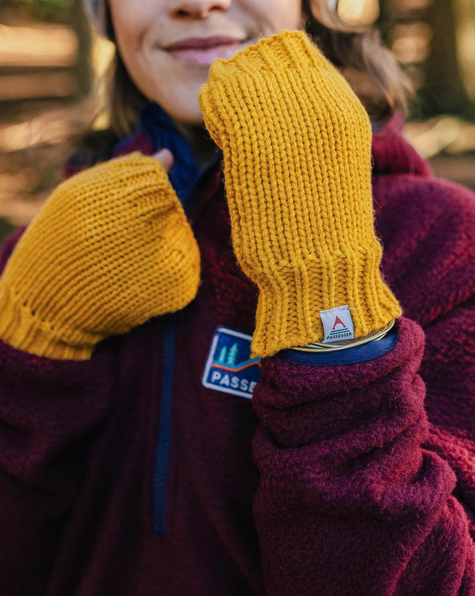 Gloves Passenger Clothing Secure Flurry Recycled Fleece Lined Fingerless Mittens Dandelion Yellow Women - 3