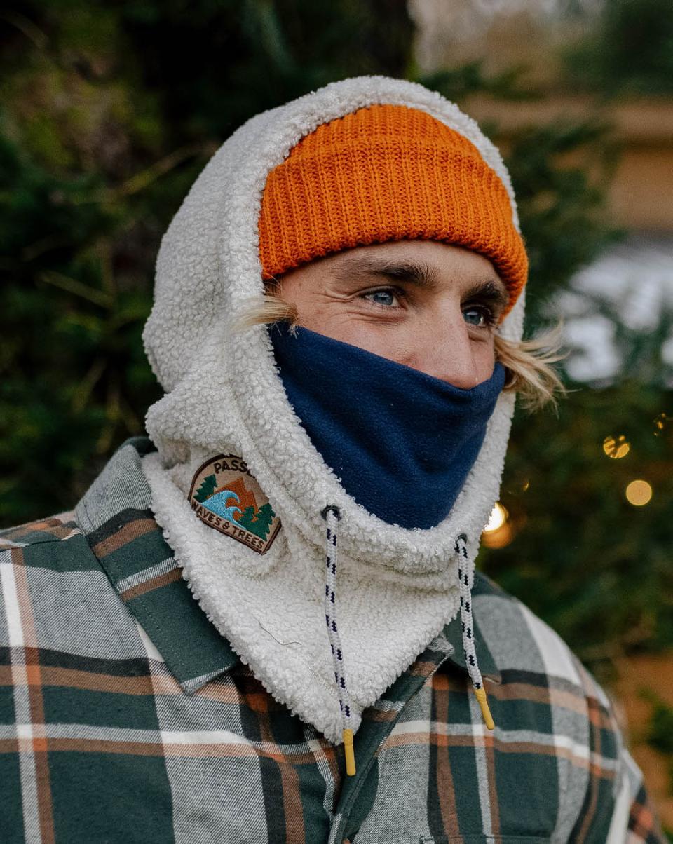 Manifest Birch Beanies Snowdrift Recycled Polar Fleece Hood Women Passenger Clothing