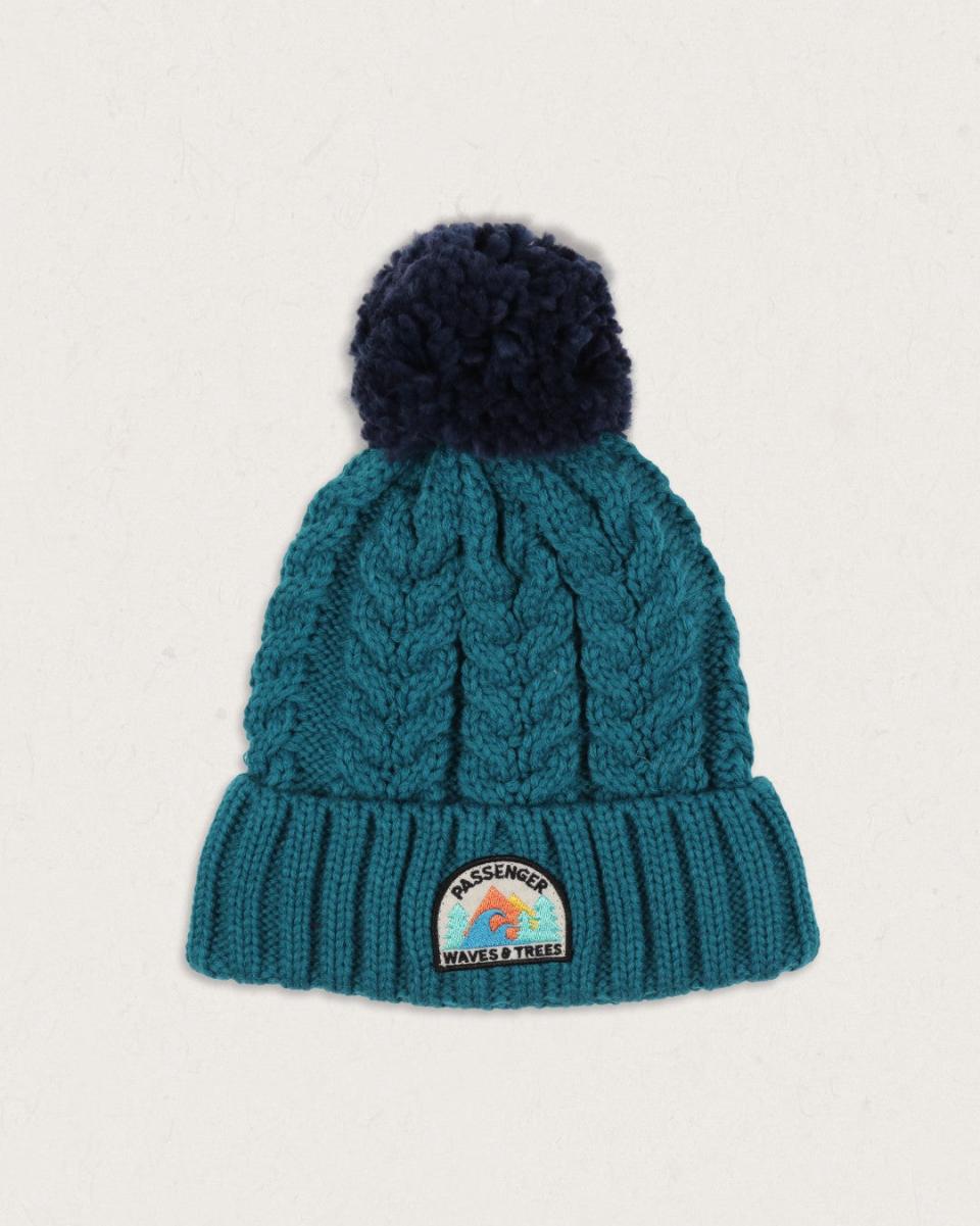 Women Drifter Fleece Lined Recycled Bobble Hat Beanies Passenger Clothing Store Shaded Spruce