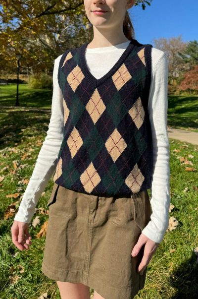 Navy Blue Tan Green And Red Argyle Peyton Wool Sweater Vest Women Brandy Melville Sweaters